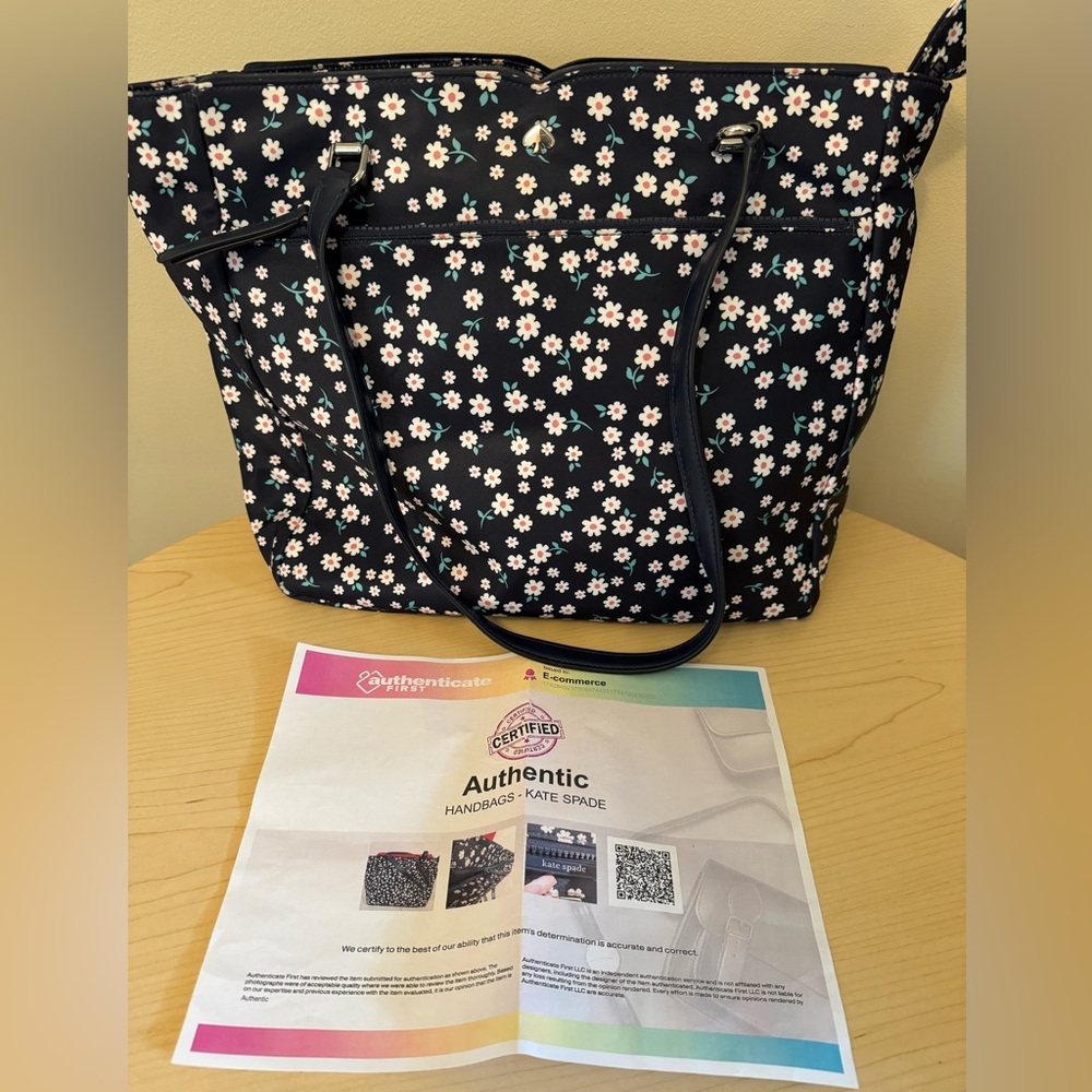 Kate Spade Jae Navy White Fleurette Floral Large Nylon Tote Bag NWOT - Picture 15 of 16
